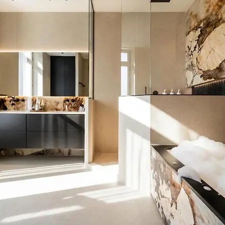 Alexandra By Sweett * Cannes