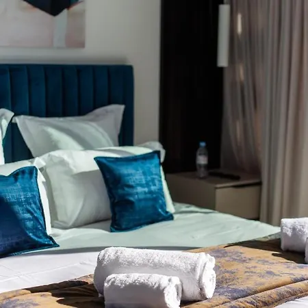 Luxury Jardins D'arlias By Sweett Apartment