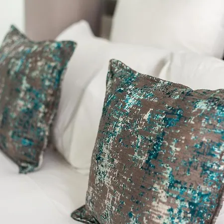 Luxury Jardins D'arlias By Sweett Apartment