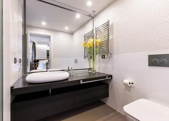 Villa Alexandra By Sweett Daire Cannes