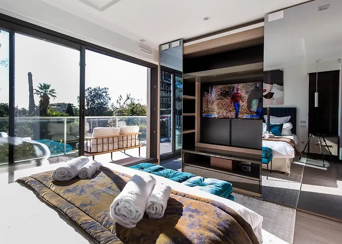 Villa Alexandra By Sweett Daire Cannes